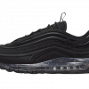 Plongez dans l'aventure avec la Nike Air Max Terrascape 97. Une fusion audacieuse de style et de performance, conçue pour les explorateurs urbains modernes.