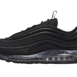 Plongez dans l'aventure avec la Nike Air Max Terrascape 97. Une fusion audacieuse de style et de performance, conçue pour les explorateurs urbains modernes.
