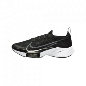 Découvrez la puissance de la Nike Air Zoom Tempo. Une combinaison dynamique de vitesse et de confort, prête à vous propulser vers de nouveaux sommets.